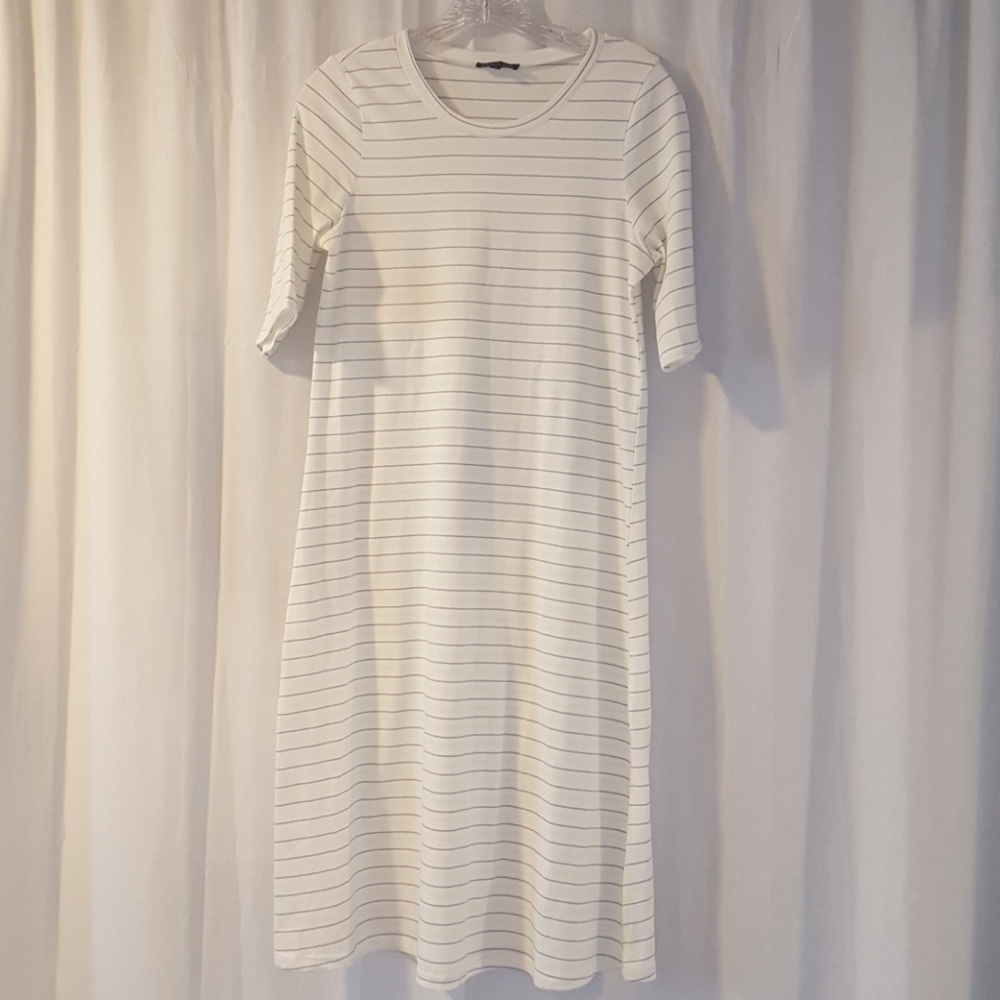 3 Quarter Sleeve Dress